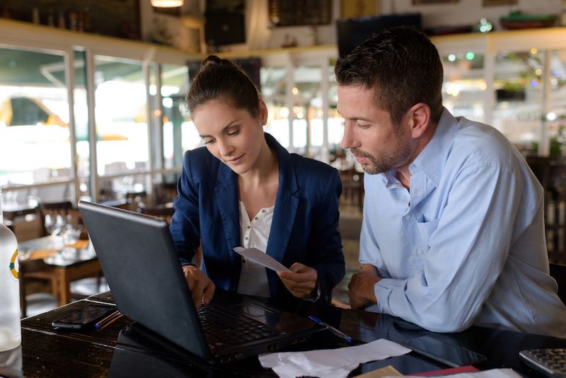 restaurant manager background checks